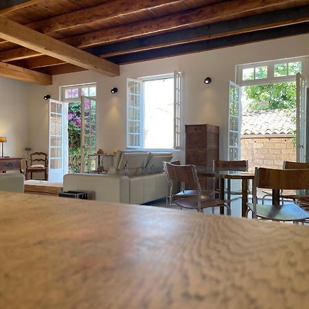 Maison De Maitre Proche Plage A Aigues-Mortes Bagian luar foto